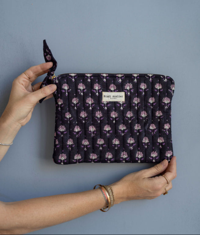 Pochette plate / Ipad - Aarti Minuit