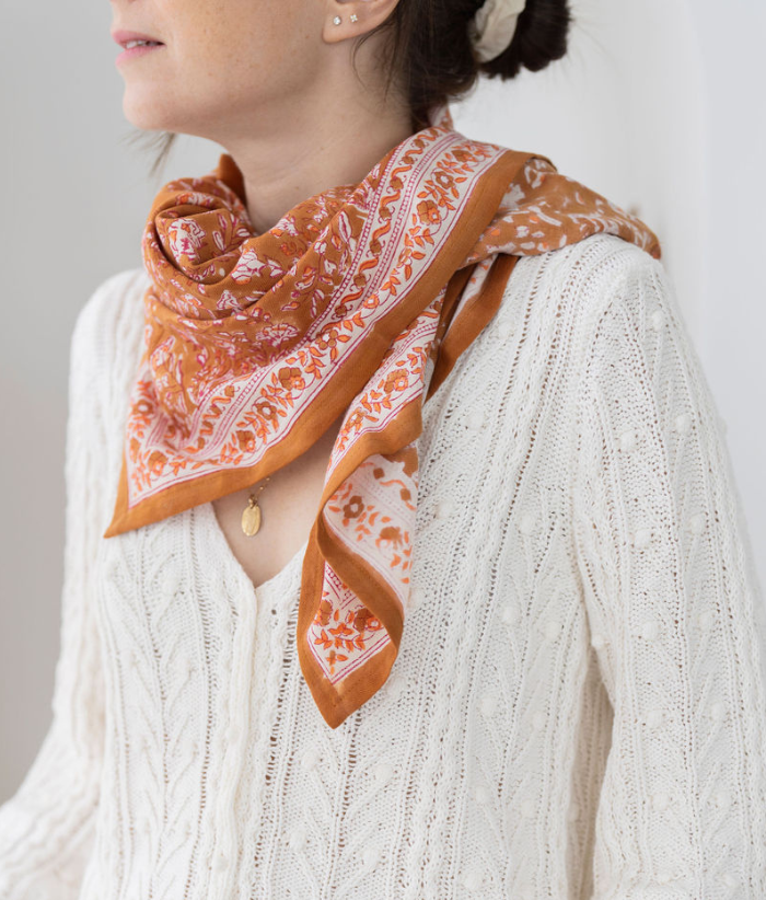 Grand foulard fleuri - Sarika Caramel