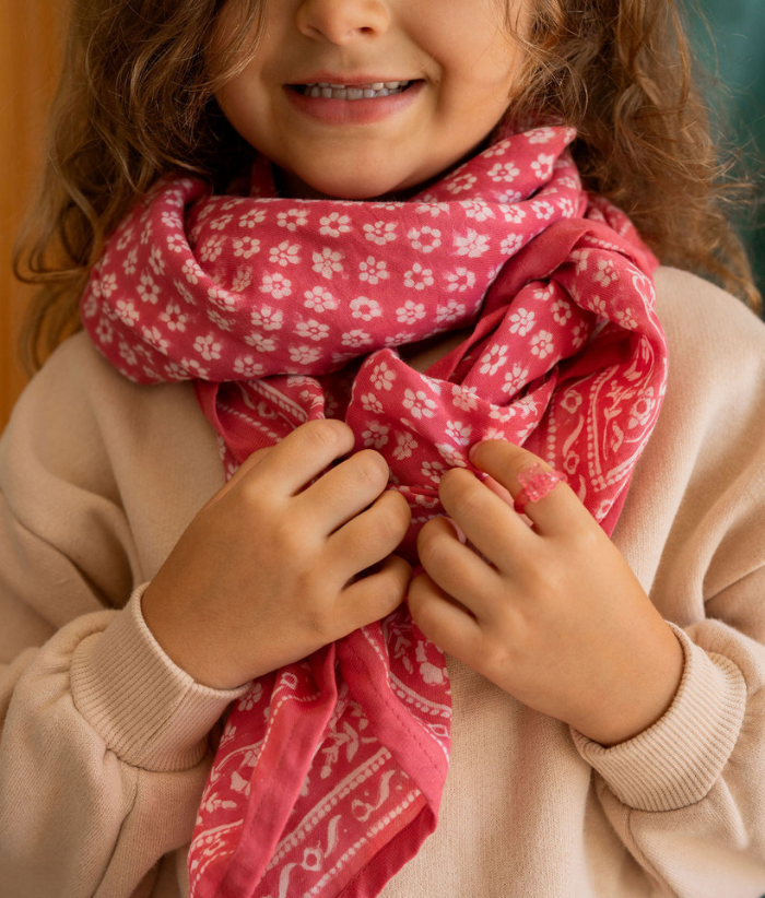 Grand foulard fleuri - Alma Pink