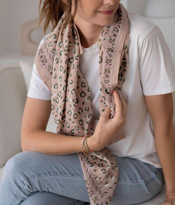 Grand foulard léopard - Bengal Nougat