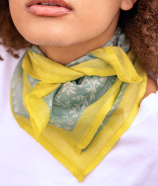 Foulard en soie - Karma Ciel