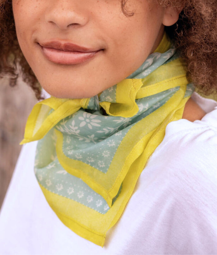 Foulard en soie - Karma Ciel