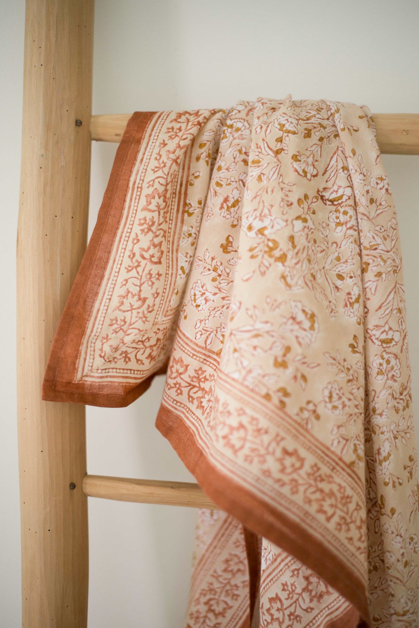 Grand foulard - Sarika Poudre