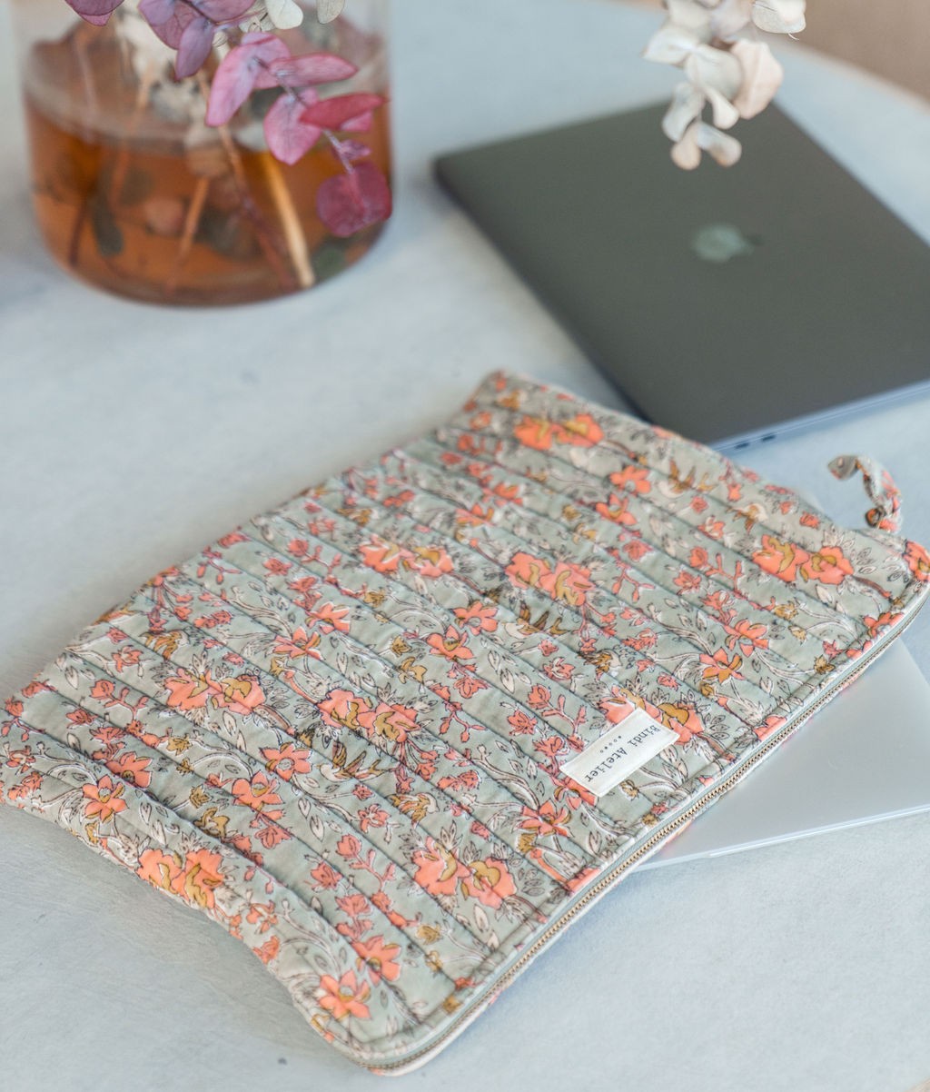 Pochette d'ordinateur - Isha Jade