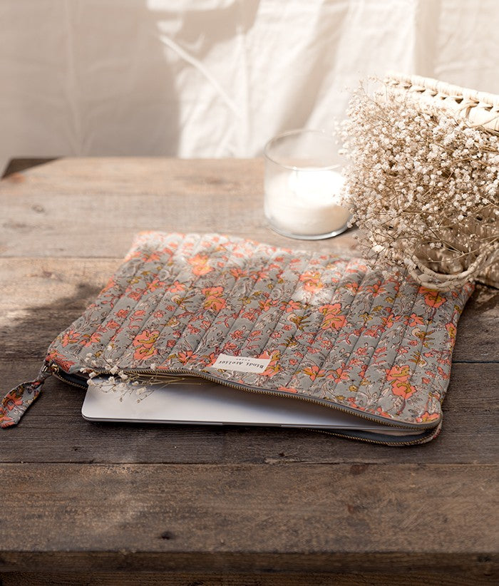 Pochette d'ordinateur - Isha Jade