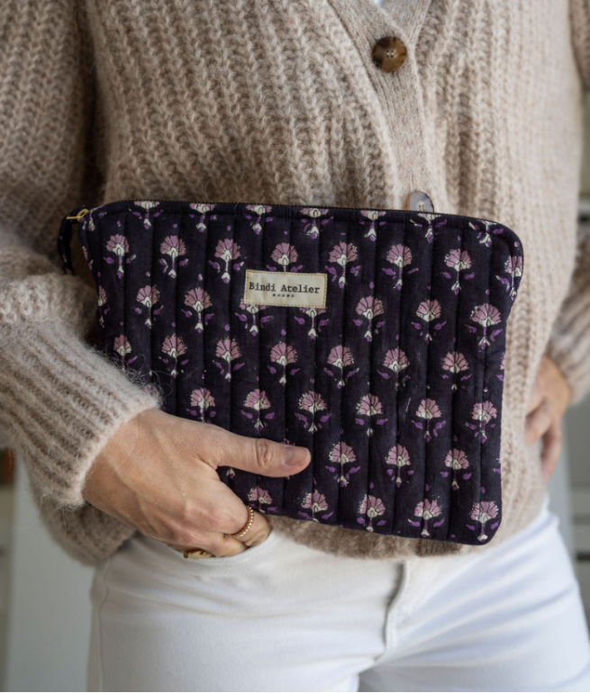 Pochette plate / Ipad - Aarti Minuit